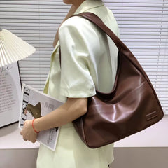 Lilya | Hobo Bag