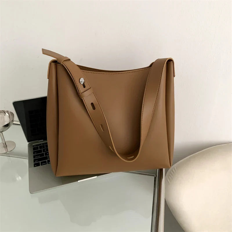Maud | Hobo Bag