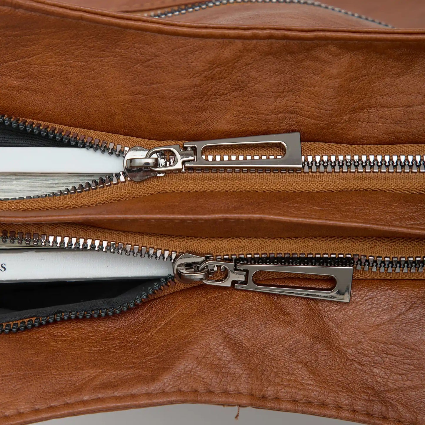 Laura | Crossbody Bag