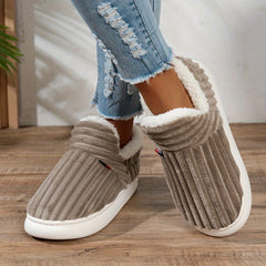 Lync Sunday Slippers