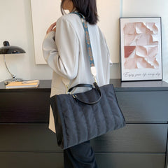 Lelah | Tote Bag