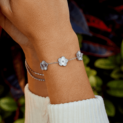 LuxeLeaf Bracelet