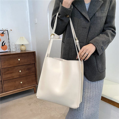 Riva | Tote Bag