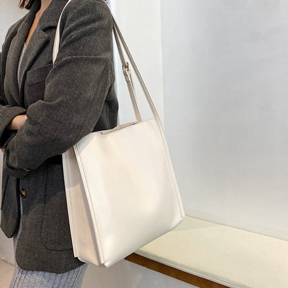 Lync Vegan Leather Tote