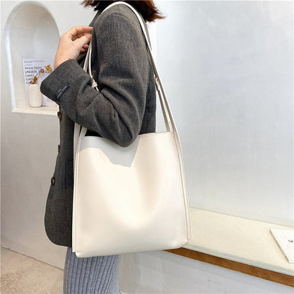 Riva | Tote Bag